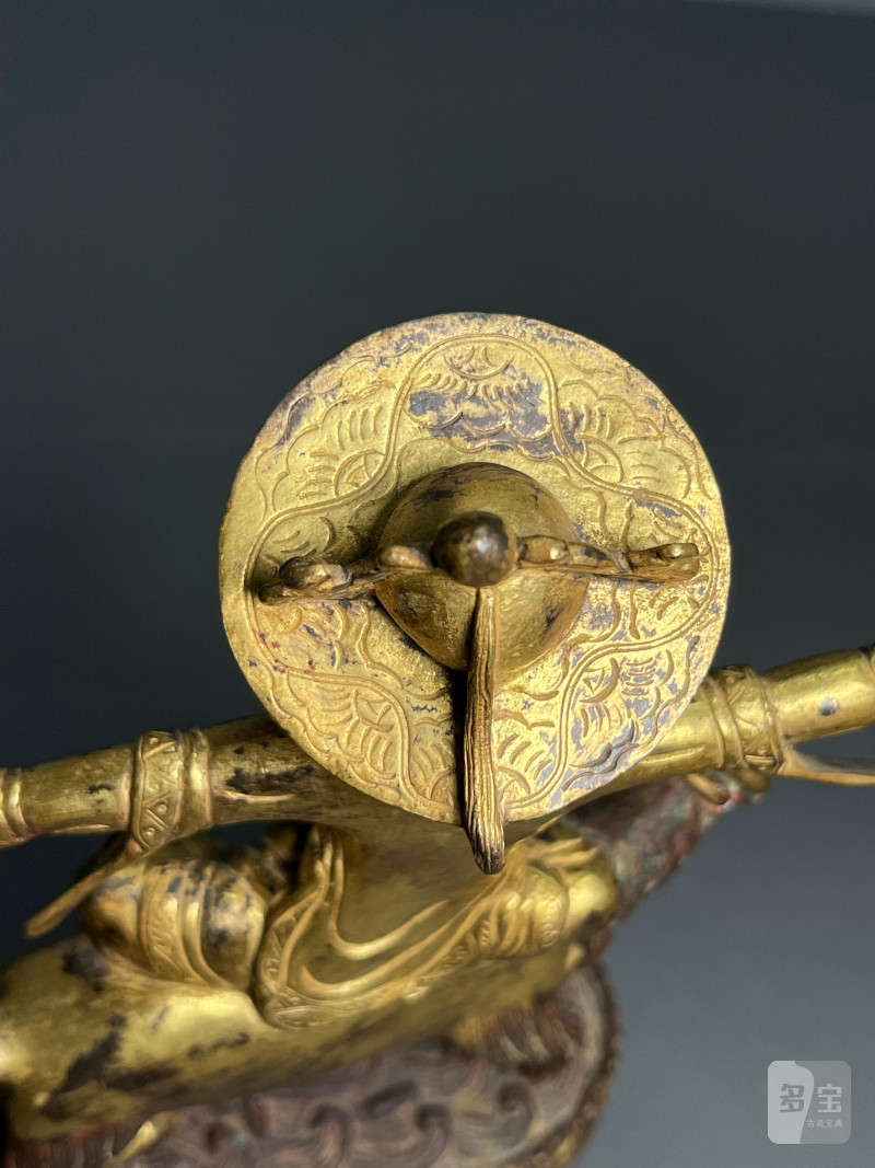 清早期  铜鎏金吉祥天母像 - 图10